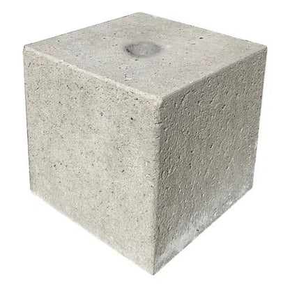 Betonsokkel met funderingstegel t.b.v. montagepaal