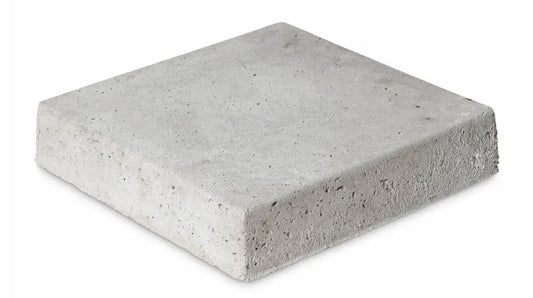 Betonsokkel met funderingstegel t.b.v. montagepaal